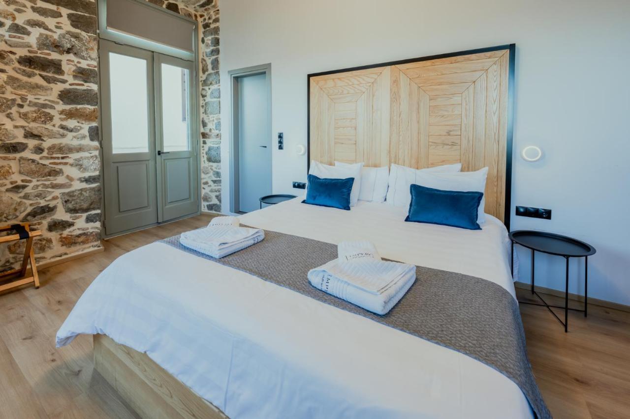 Impero Nafplio Hotel & Suites Exterior photo