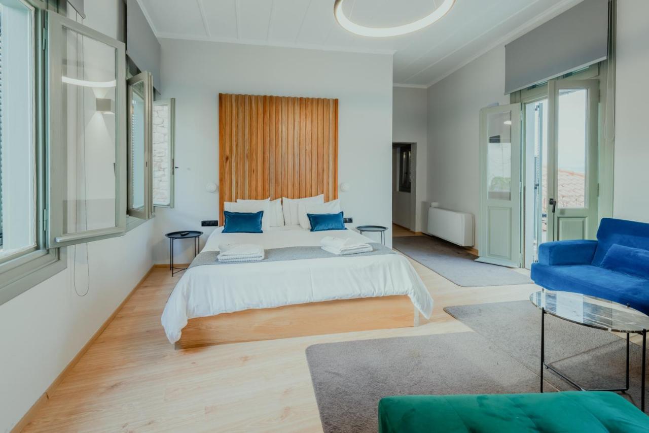 Impero Nafplio Hotel & Suites Exterior photo